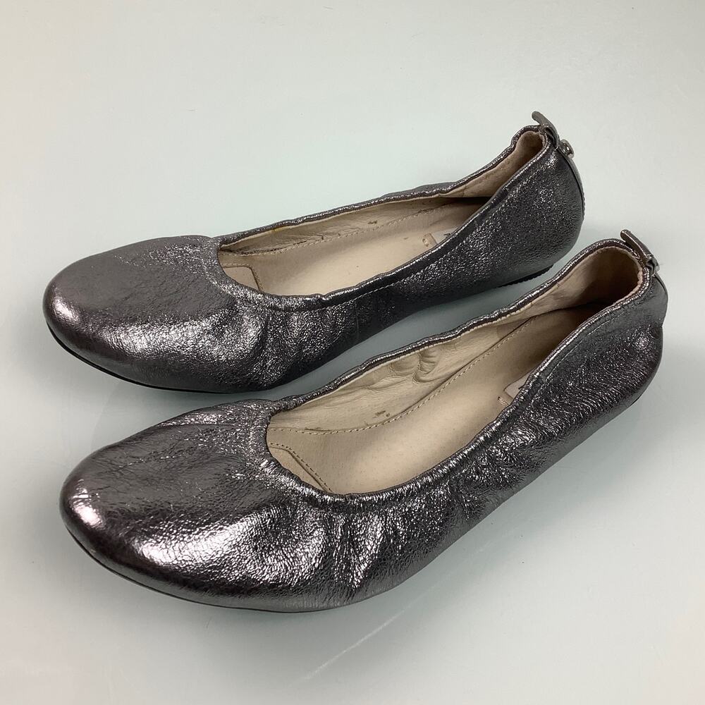 Alex Marie silver leather round toe ballerina flats size 7.5M EUC - Picture 1 of 11